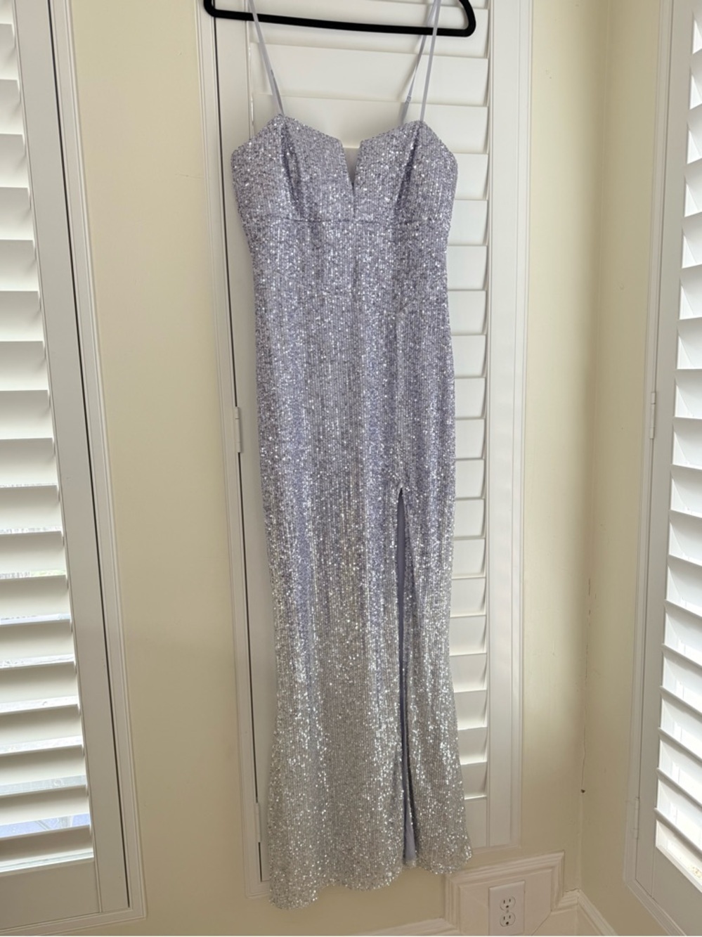 Honey & Rosie Silver Sequin Maxi Dress | Size 11 | Formal Prom Evening Gown Slit